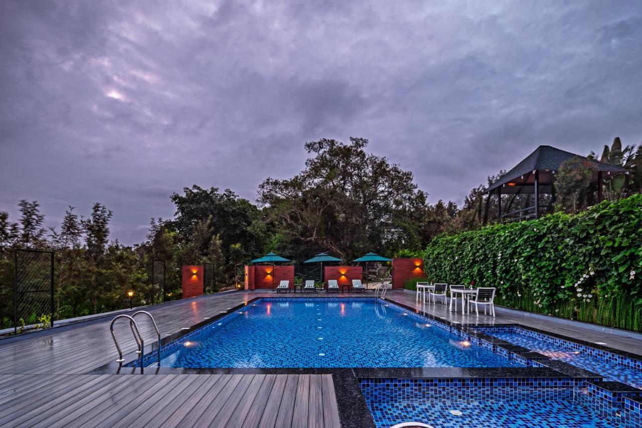 Hotel Vismita County Chikmagalūr Esterno foto