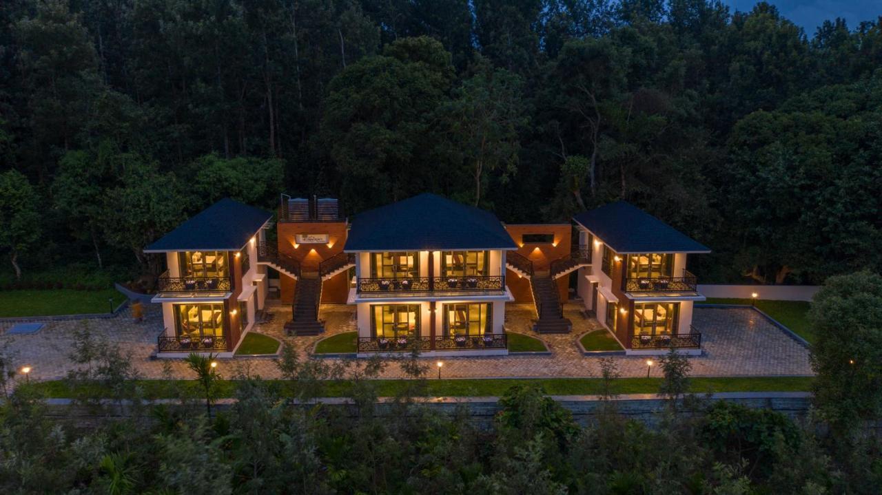 Hotel Vismita County Chikmagalūr Esterno foto